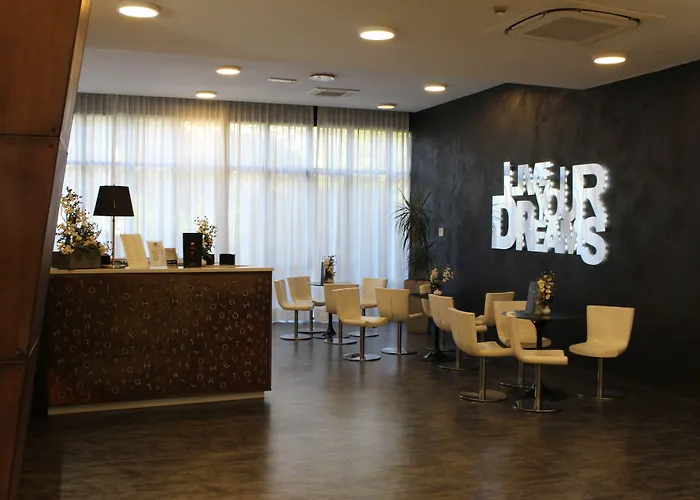 Ih Lorenteggio Hotell