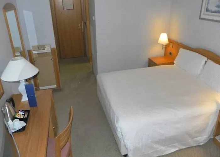Hotell Ih Lorenteggio 4*