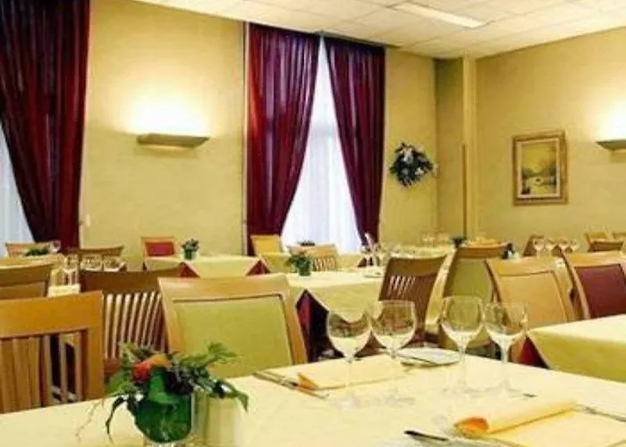 Hotell Ih Lorenteggio