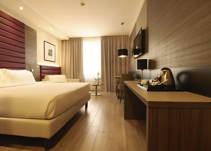 Ih Lorenteggio Hotel