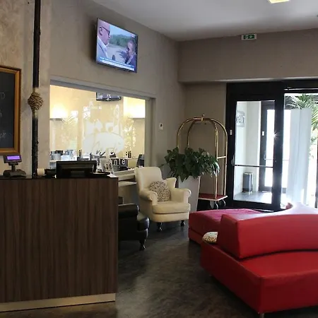 Ih Lorenteggio Szálloda Milánó