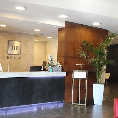 Ih Lorenteggio Hotel 4*