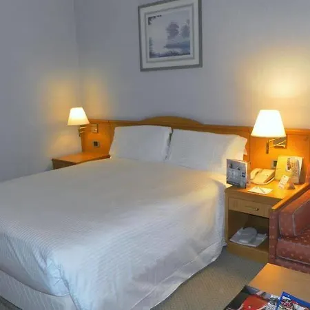 Ih Lorenteggio 4* Milaan